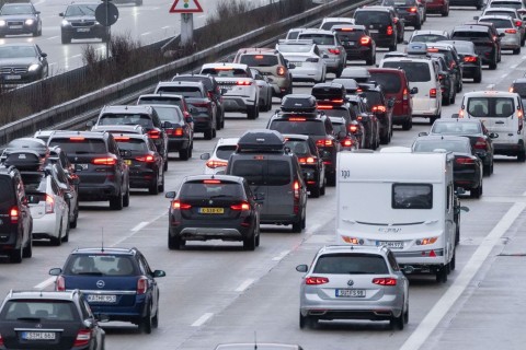 Autobahn GmbH rechnet mit Staus zu Beginn der Herbstferien